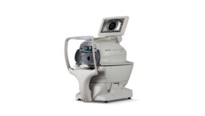 TRK-2P łączy refraktometr, keratometr, tonometr bezkontaktowy i pachymetr w jednym, kompaktowym urządzeniu.